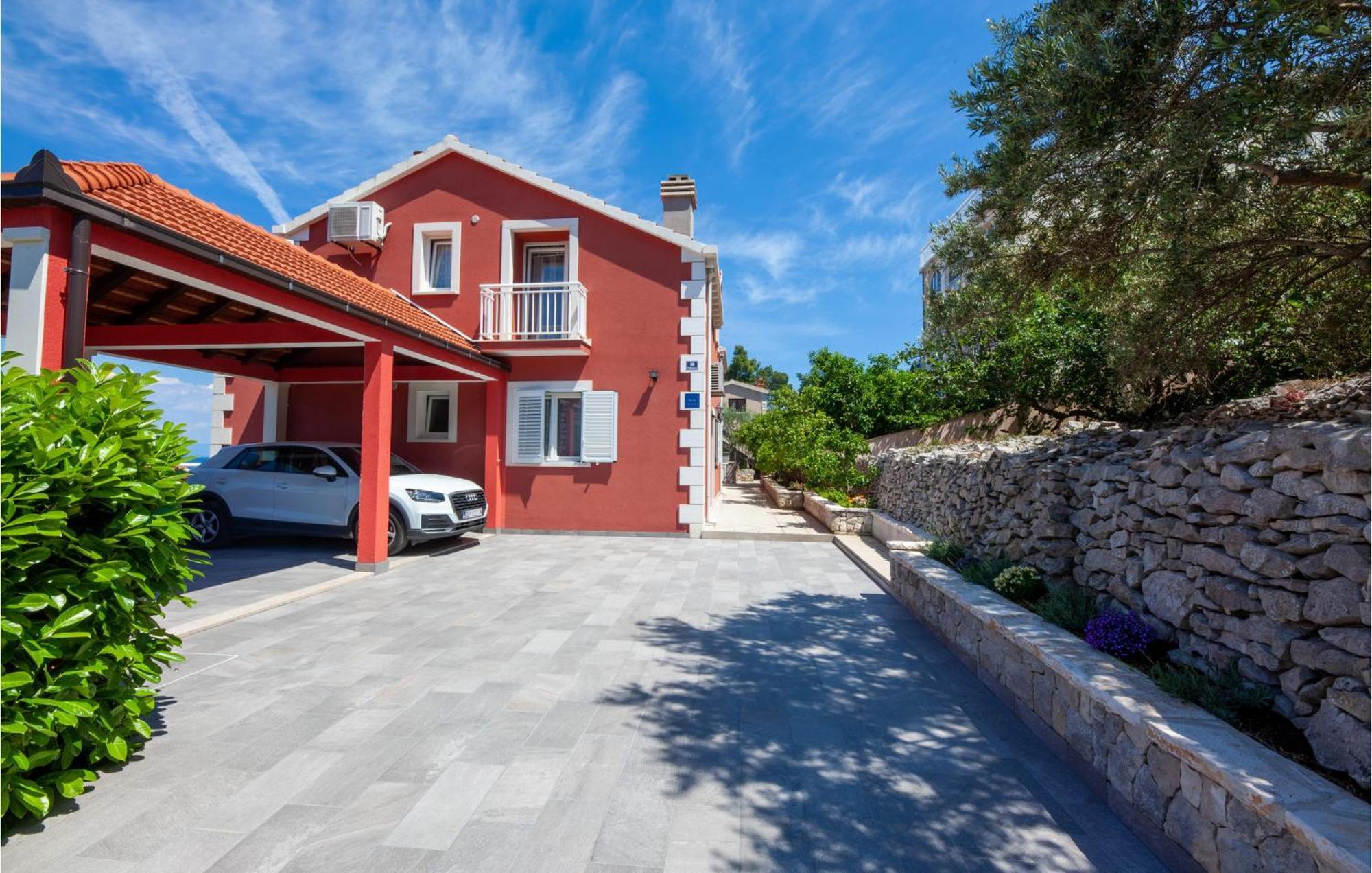 Cozy Apartment In Prigradica With House Sea View מראה חיצוני תמונה